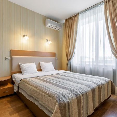 Гостиница Siesta Киев Sofiivska Borshchahivka ภายนอก รูปภาพ