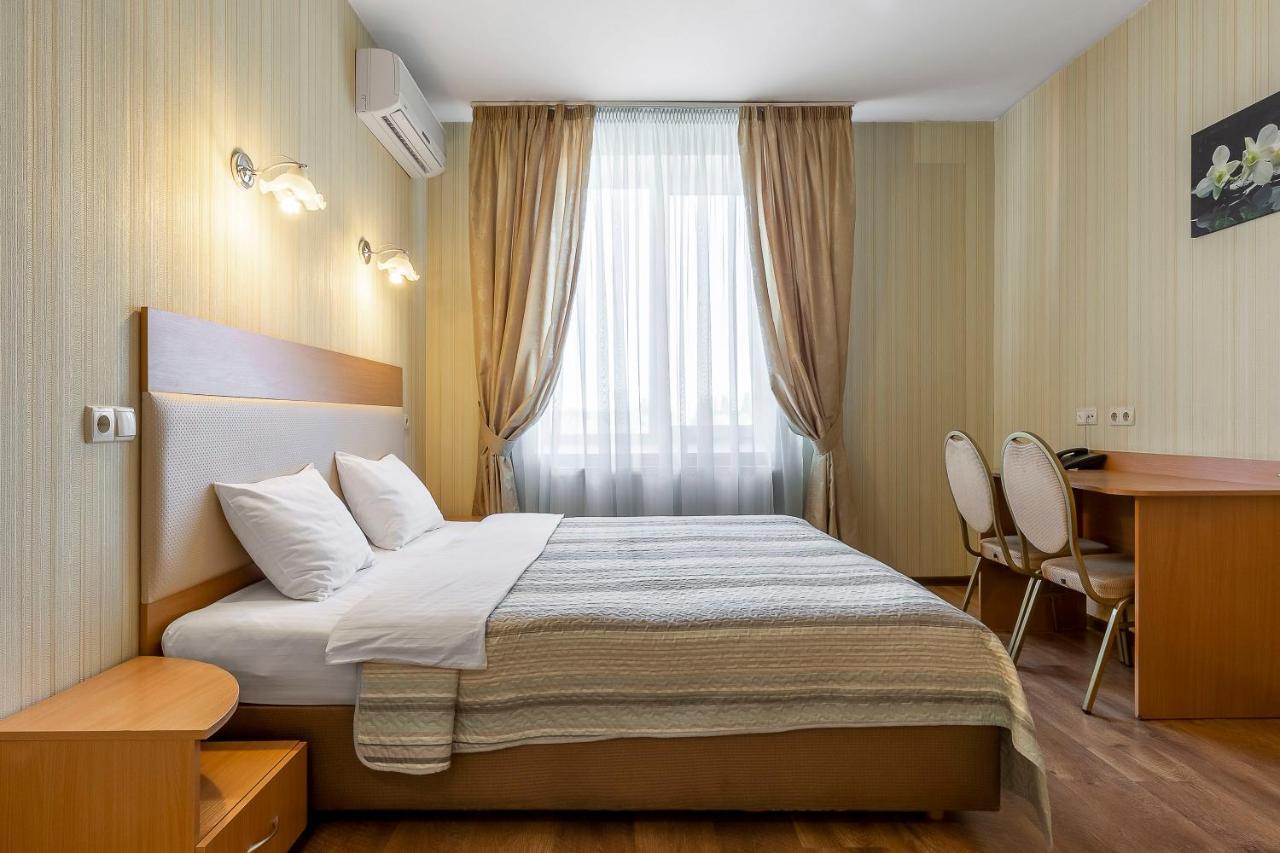 Гостиница Siesta Киев Sofiivska Borshchahivka ภายนอก รูปภาพ