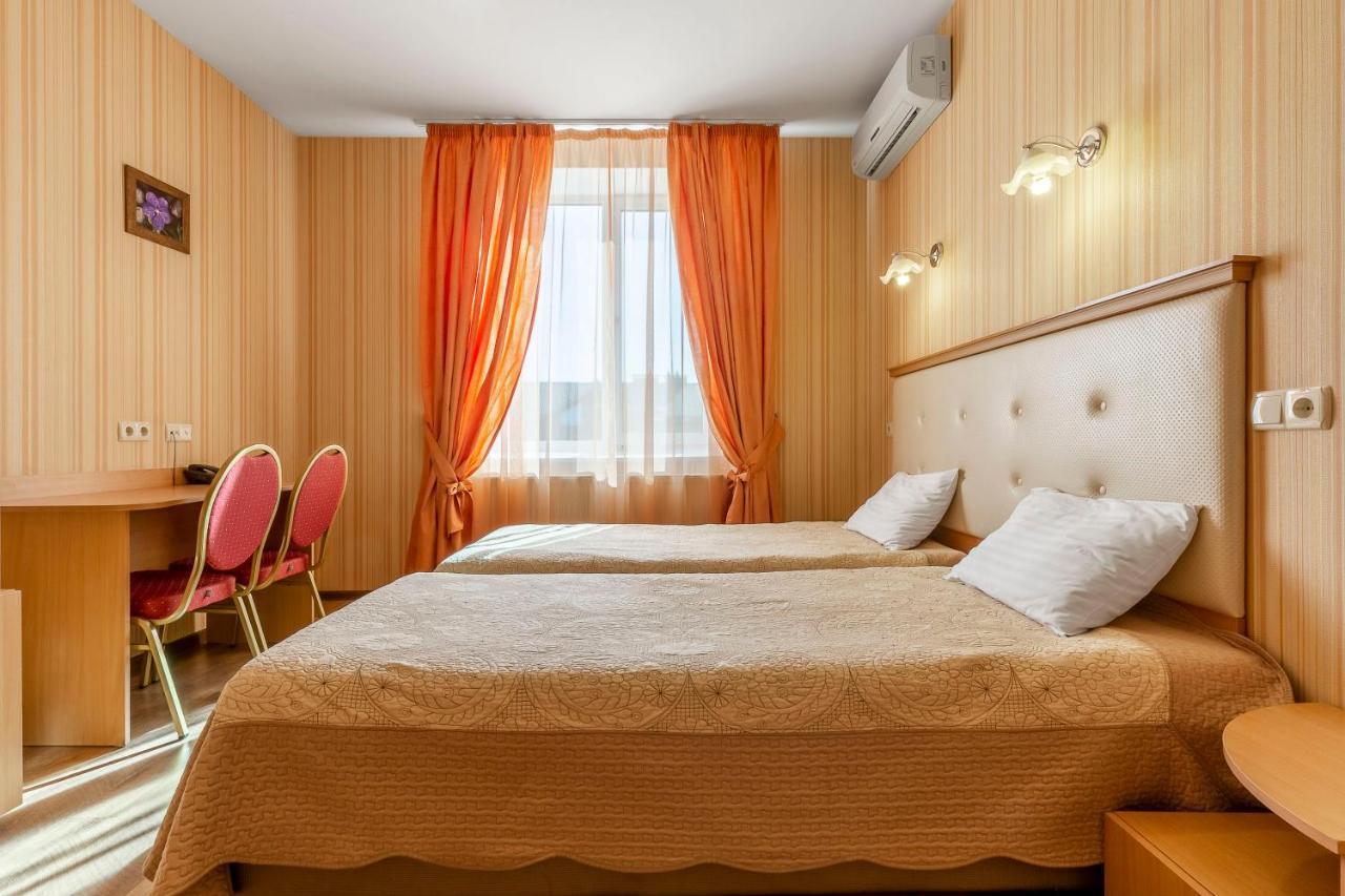 Гостиница Siesta Киев Sofiivska Borshchahivka ภายนอก รูปภาพ